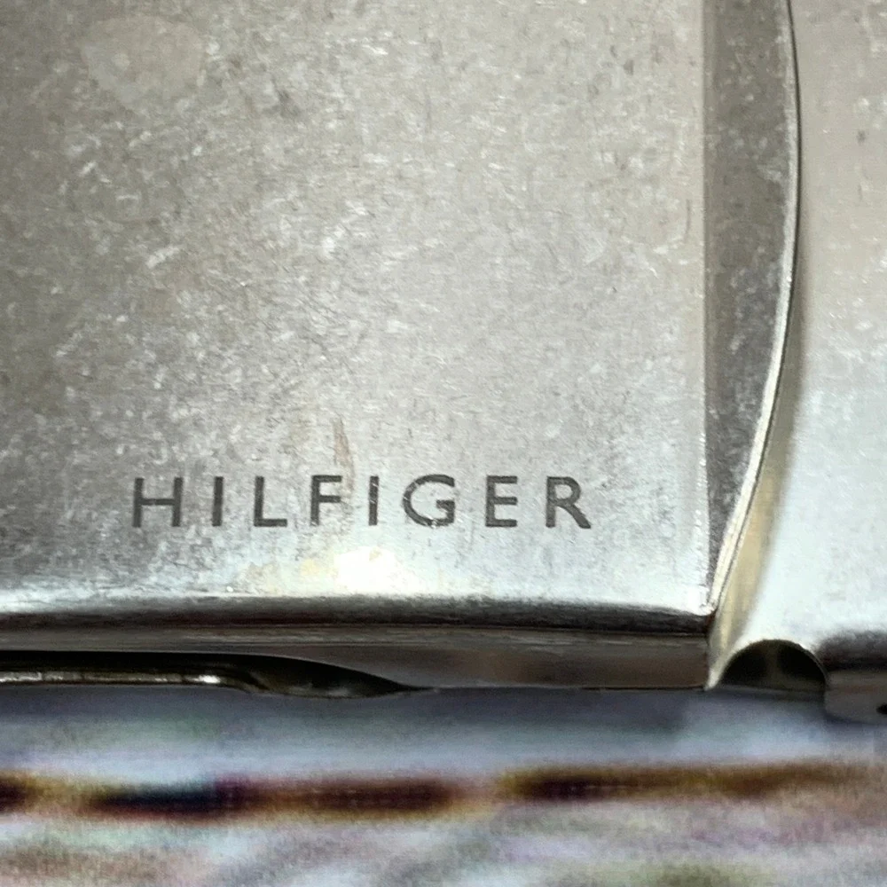 Tommy Hilfiger Belt Buckle Silver-Tone Metal Rectangular Slide‎ Closure